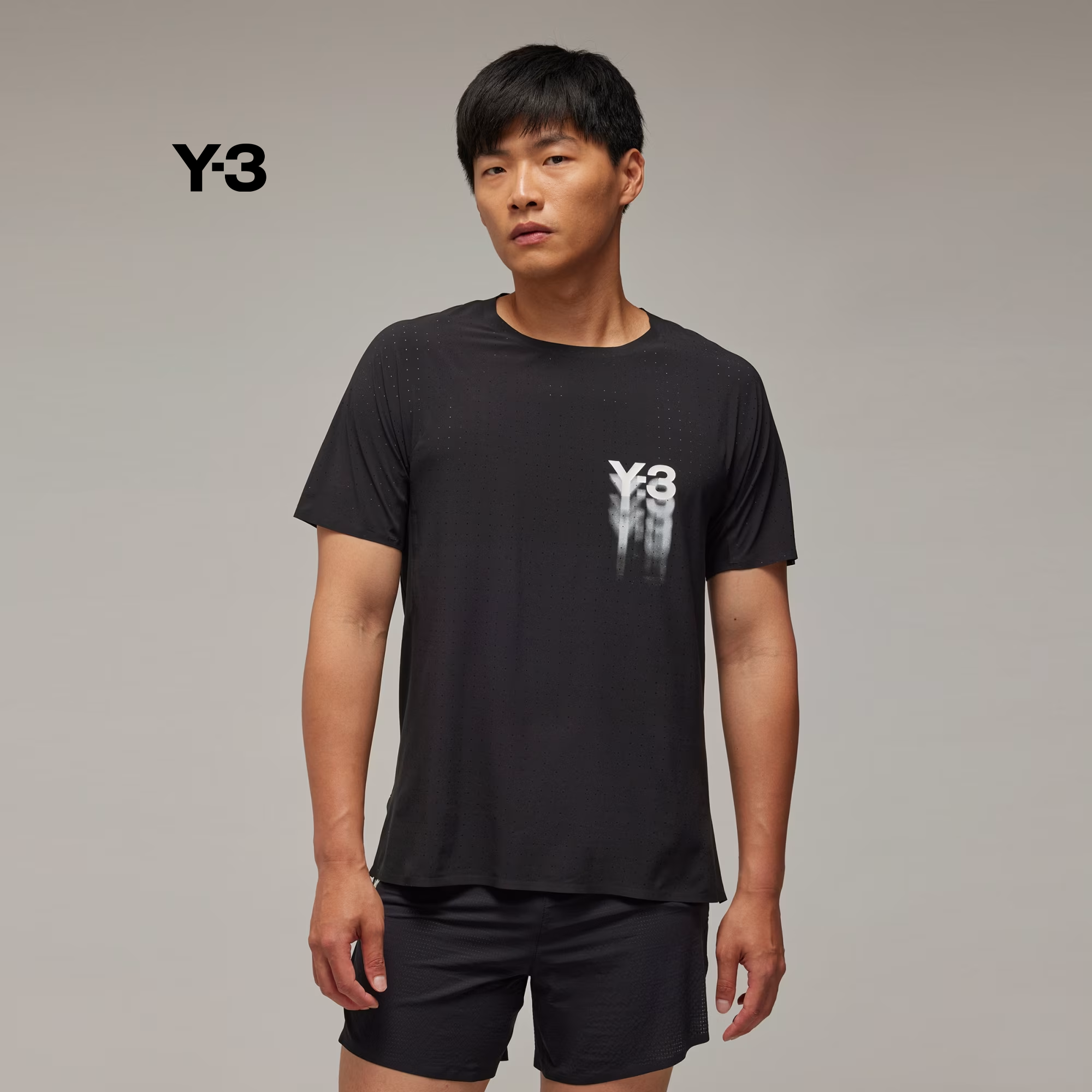 MAIC - Y-3 me mëngë të shkurtra për vrapim | XS, S